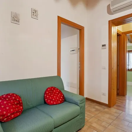 Pleasant Holiday In With Sauna Ferienhaus *